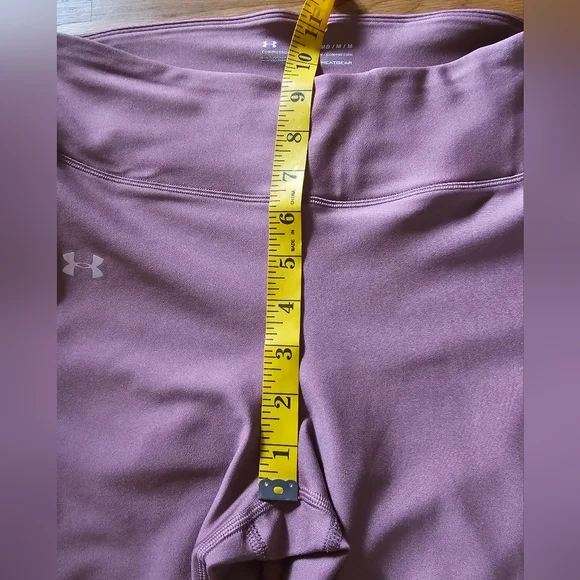 Under Armour Mauve Heat Gear Mid Rise Crop Compression Pants Women's Size Medium - Picture 9 of 12
